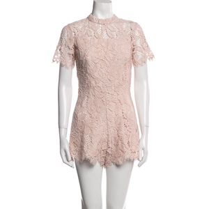 Alexis Pink Lace Mock Neck Short Sleeve Romper Sz Small